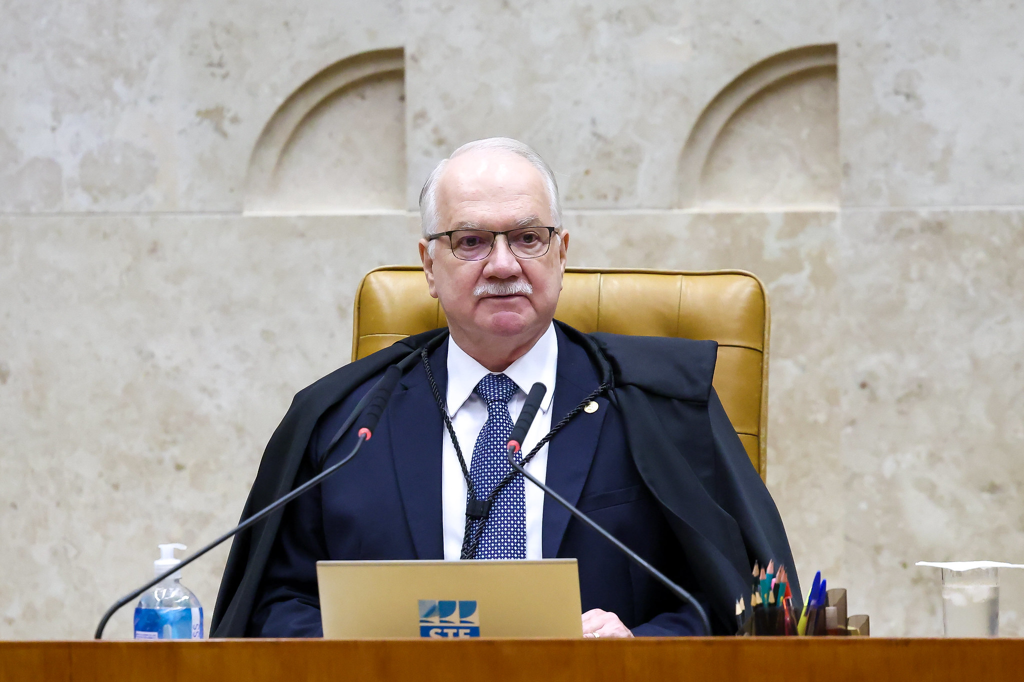Fachin defende STF após Itália apontar parcialidade no caso Zambelli