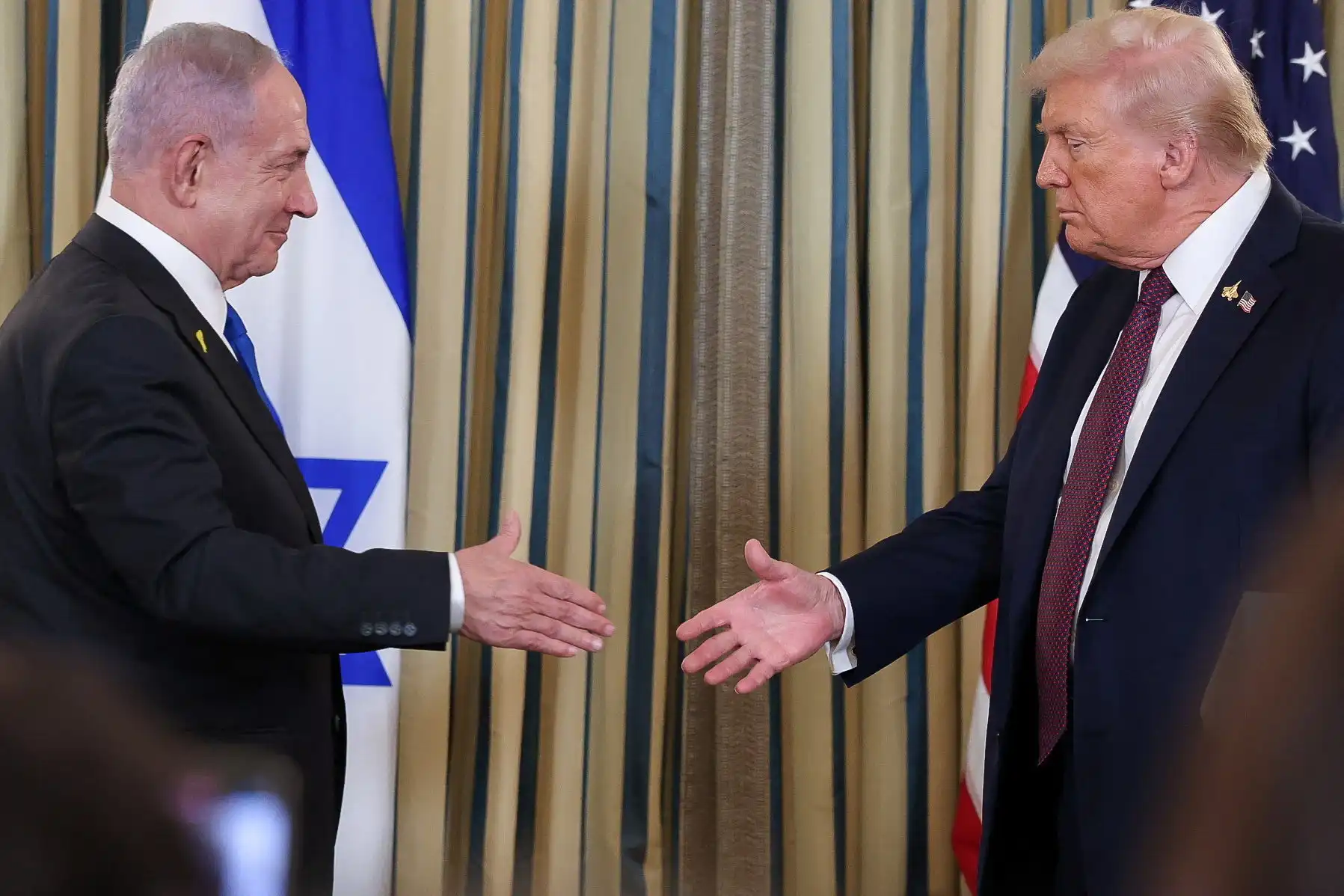 Trump e Netanyahu discordam sobre como encerrar guerra no Irã, mostra mídia internacional