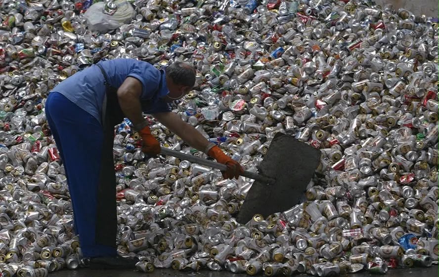 Alumínio brasileiro emite 3,5 vezes menos que a média global